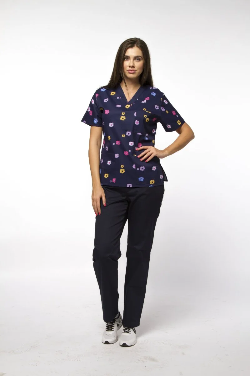 2. Poplin imprimat si alte tipuri renumite si de buna calitate_Uniforma medicala cu imprimeu floral