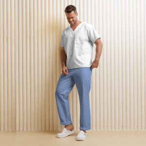 Uniformă medicală KULT bărbați– Bluza alba & pantaloni azur din material poplin