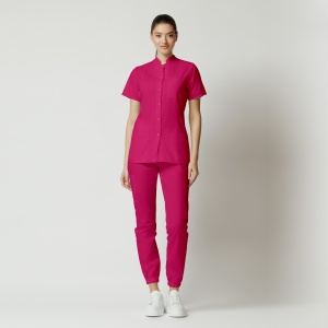 Uniformă medicală Mia cu jachetă mânecă scurtă și pantaloni jogger-Magenta