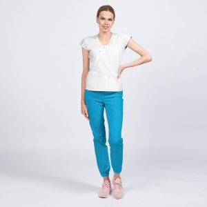 Uniformă medicală DOLL pentru femei – Bluza albă și pantalon jogger turqoise, material poplin