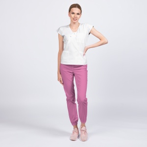 Uniformă medicală DOLL pentru femei – Bluza albă și pantalon jogger fucsia, material poplin