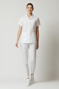 Uniformă medicală Nora cu jachetă mânecă scurtă și pantaloni jogger-Alb