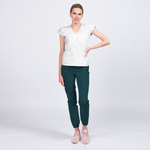 Uniformă medicală DOLL pentru femei – Bluza albă și pantalon jogger verde marin, material stretch