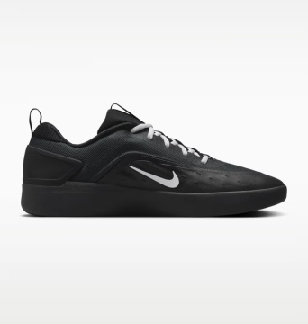 Zoom Nyjah 4