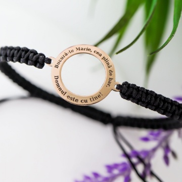 Bratara cu snur si disc din aur 14k gravat Rugaciune - Img 3