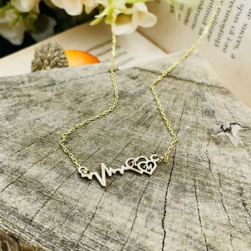 Colier din Aur 14k cu puls si inimioare personalizate cu initiale - Img 2