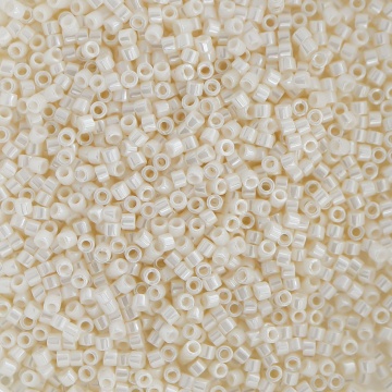 Miyuki Delica Cream Pearl 5gr 11/0