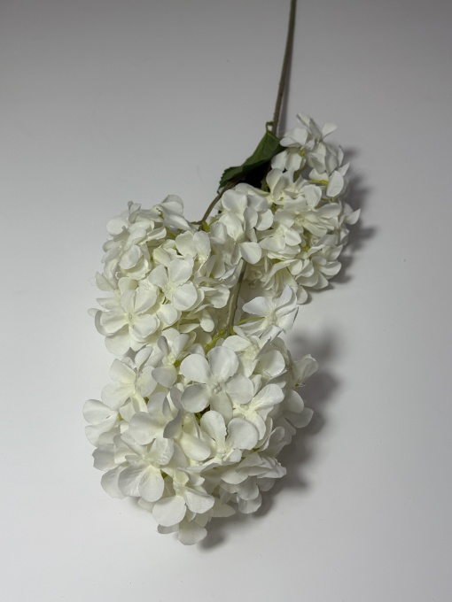 Fir cu 3 capete de hortensie alba MF104
