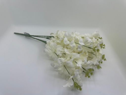 Buchet cu flori Albe cod X7