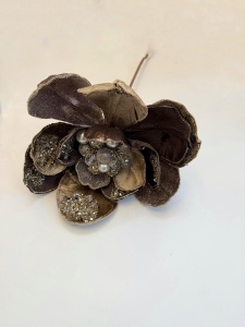 Floare decorativa pentru brad coffee