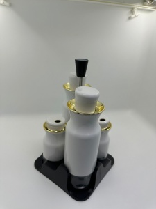 Oliviera alb cu auriu