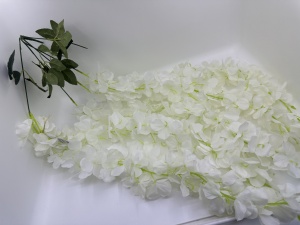 Ghirlanda artificiala alba cu 5 brate - 70cm