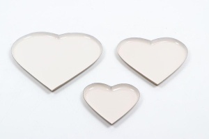 Set 3 platouri inima candy bar crem