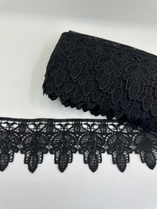 Banda dantela neagra