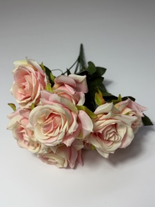 Buchet trandafirasi - roz
