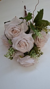 Buchet trandafiri - roz prafuit