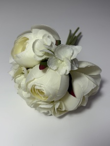 Manunchi ranunculus cu hortensie - alb