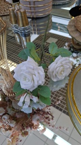 Trandafir pastel alb
