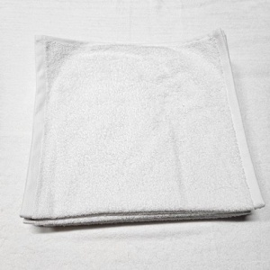 Prosop bumbac 40x70 alb 430g/mp