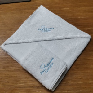 Set prosoape Bebe bumbac 90x90 cu capison + prosop fata 50x90 - personalizate - Img 4