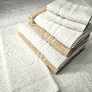 Pachet 9 prosoape ROMA Family pack, alb si bej