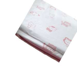 Babynest Deluxe roz model alb cu animalute