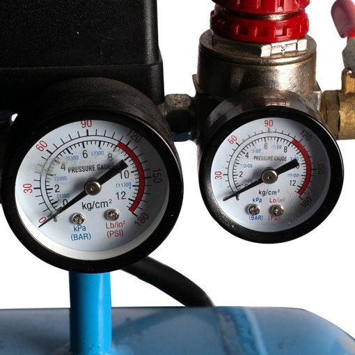 Compresor de aer FIXTEC 2HP, 24L, 8 bar, portabil, 206L/min - Img 6