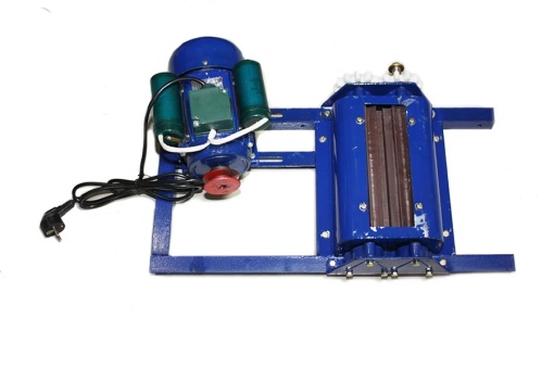 Zdrobitor electric pentru struguri, 500 kg/oră, cuvă 15 kg, motor 0.50 kW - Img 3