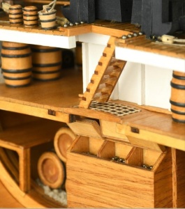 Navomodel sectiunea transversala a HMS Victory, scara 1:72 Kit model de nava din lemn - Artesania Latina - Img 7