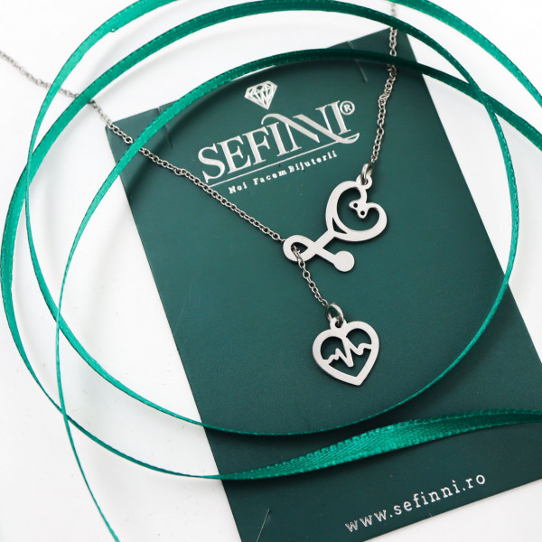 Set din argint 925 cu stetoscop, inima si seringa