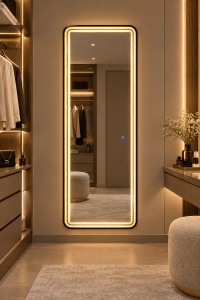 Oglinda LED verticala cu rama neagra si buton touch, design modern pentru dressing