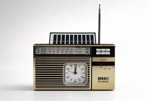 Radio ROVOLT cu Ceas si Panou Solar - “Taris”
