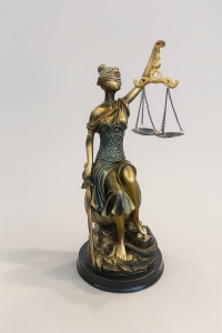 Statuetă Justiția - "Veritas" - 34cm