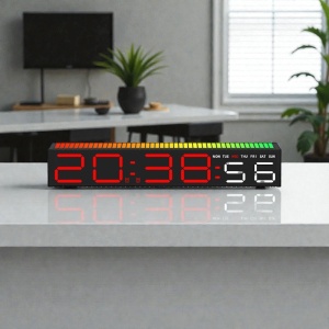 Ceas digital LED cu afișaj panoramic și bară luminoasă RGB, oră, secundar și ziua săptămânii, design modern pentru interior