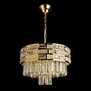 Candelabru de lux cu cristale, design elegant pentru interior contemporan