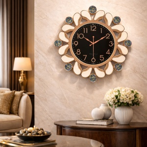 Ceas de perete modern negru cu design floral rose gold si detalii decorative elegante