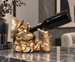 Statuetă Decorativă Cu Suport Pentru Sticlă De Vin - "Bravor" - Img 2