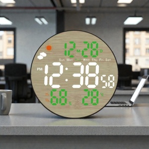 Ceas digital rotund cu afișaj LED, efect lemn, temperatură, umiditate, dată și prognoză meteo, design modern pentru interior.