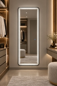 Oglinda LED verticala cu rama neagra si buton touch, design modern pentru dressing