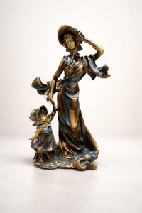 Statueta Mama si Copil - "Seravine"