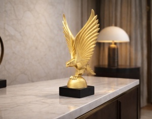 Statueta vultur decor interior modern