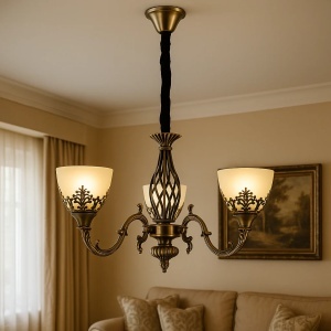 Candelabru clasic bronz cu 3 brațe și abajururi decorative opal, ideal pentru iluminat elegant în living sau dormitor
