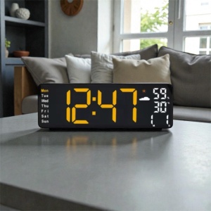 Ceas digital de birou cu afișaj LED mare, culoare galbena, oră, dată și temperatură,umiditate design modern pentru interior