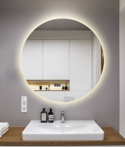 oglindă LED rotunda, moderna,  cu funcție de dezaburire, ceas digital, termometru și trei tipuri de lumină – rece, caldă și neutră