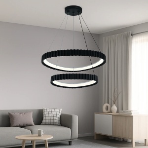 Lustră LED modernă cu două cercuri suspendate negre, design minimalist pentru living, iluminare decorativă eficientă, perfectă pentru interioare contemporane
