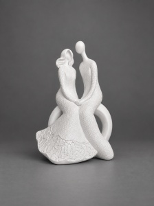 Statuetă Decorativă Cuplu Abstract cu Design Elegant - "Cevan"