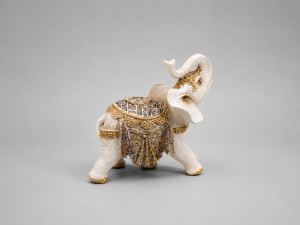 Statuetă Decorativă Elefant – "Kervanis" - 12cm