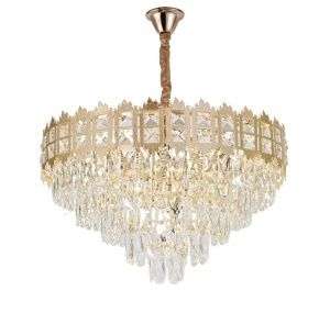 Candelabru elegant auriu cu cristale tip picătură, design în trepte pentru iluminat de lux