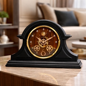 Ceas de masă negru cu mecanism decorativ și design vintage elegant