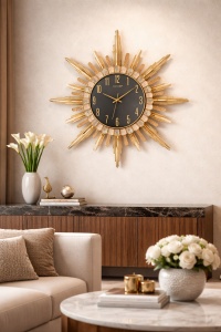 Ceas de perete modern negru cu design solar auriu si detalii decorative elegante